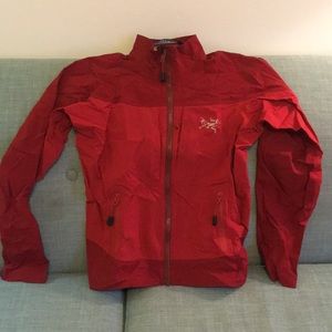 Arc’teryx Softshell. Excellent condition